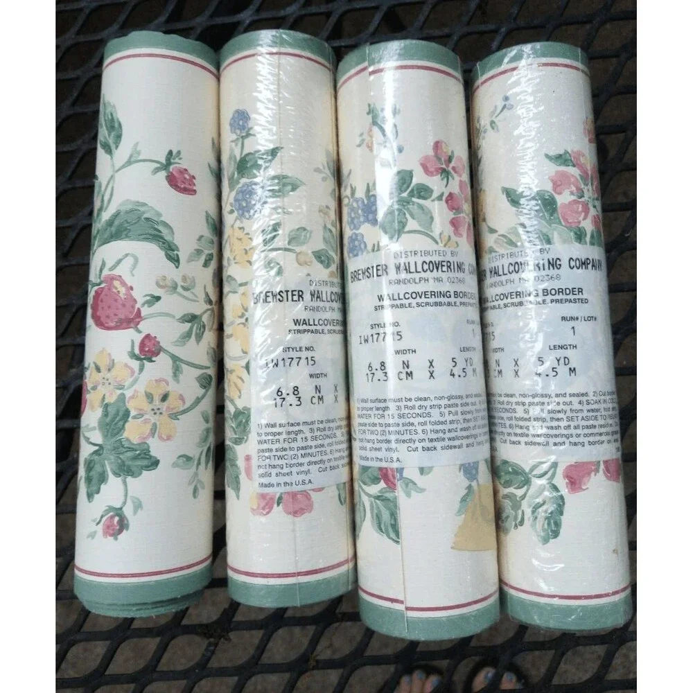Brewster Wallpaper Border Floral Strawberries Blackberries IW17715 6.8" x 5yd - Picture 2 of 7